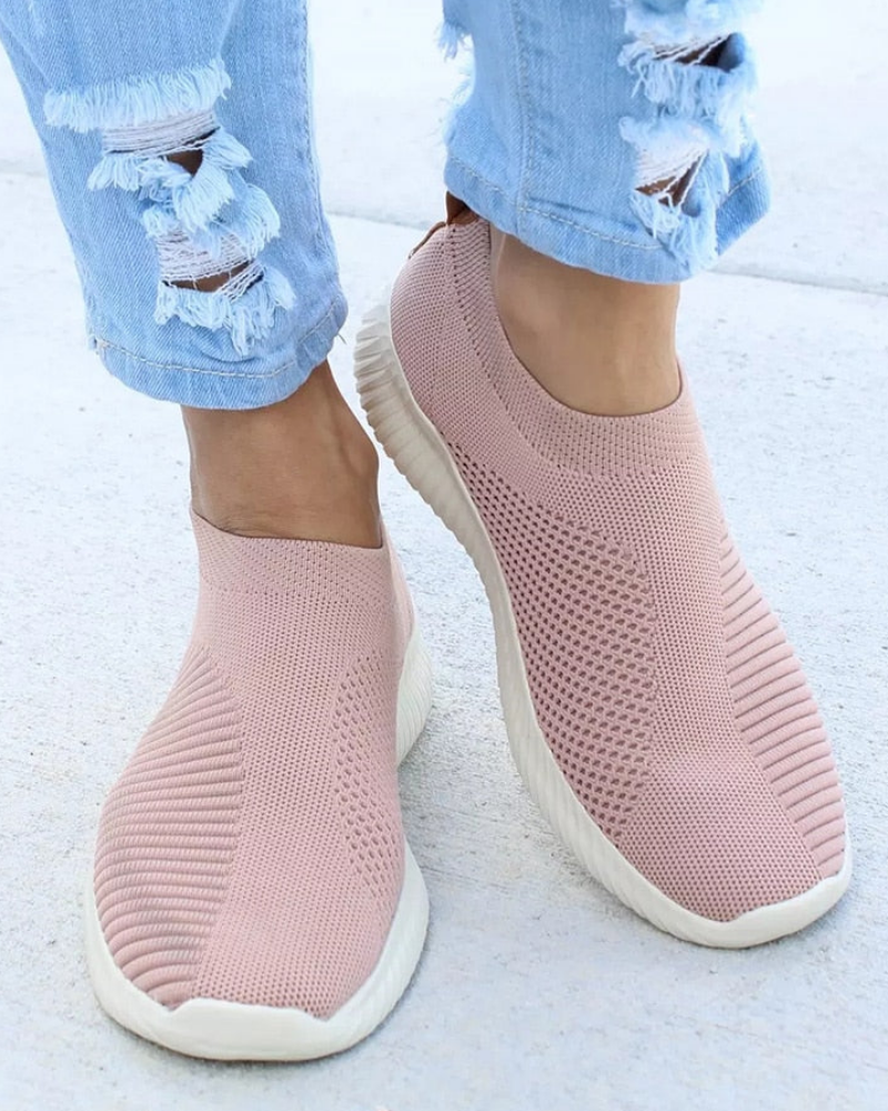 Victoria | Women’s Stretch Fit Air Cushion Walking Sneakers