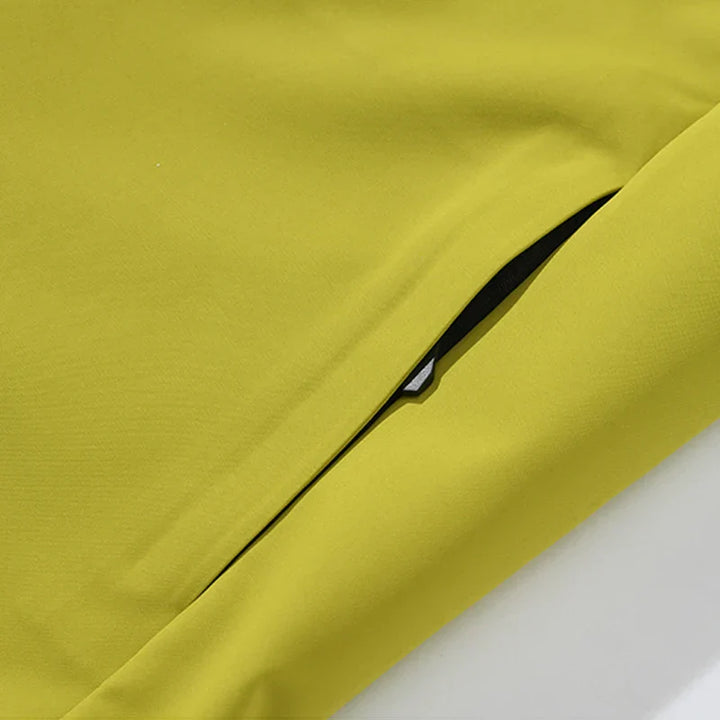 Chloe | Women’s Minimal Winter Ski Jacket