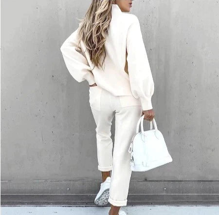 Megan | Women’s Cozy Two-Piece Tracksuit Outfit